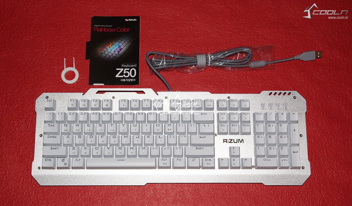 리줌 기계식키보드 RIZUM G-FACTOR Z50 RAINBOW Aluminum 사용기 -12.jpg