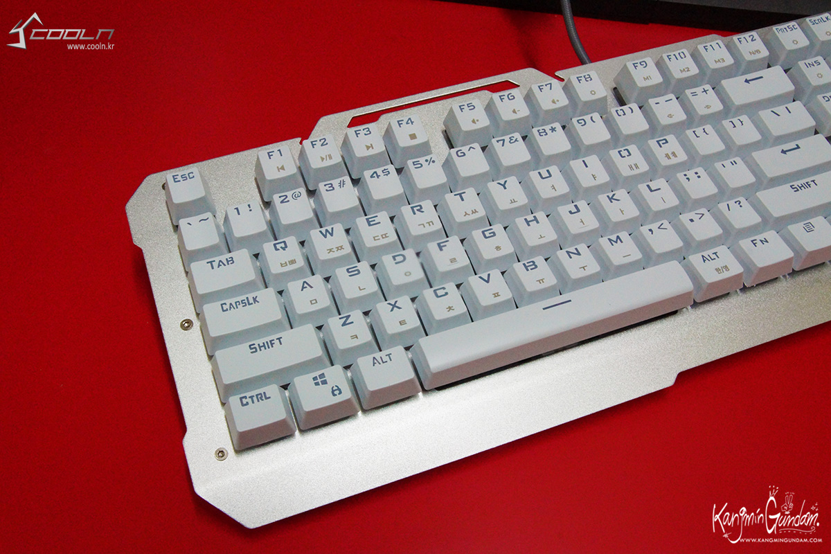 리줌 기계식키보드 RIZUM G-FACTOR Z50 RAINBOW Aluminum 사용기 -34.jpg