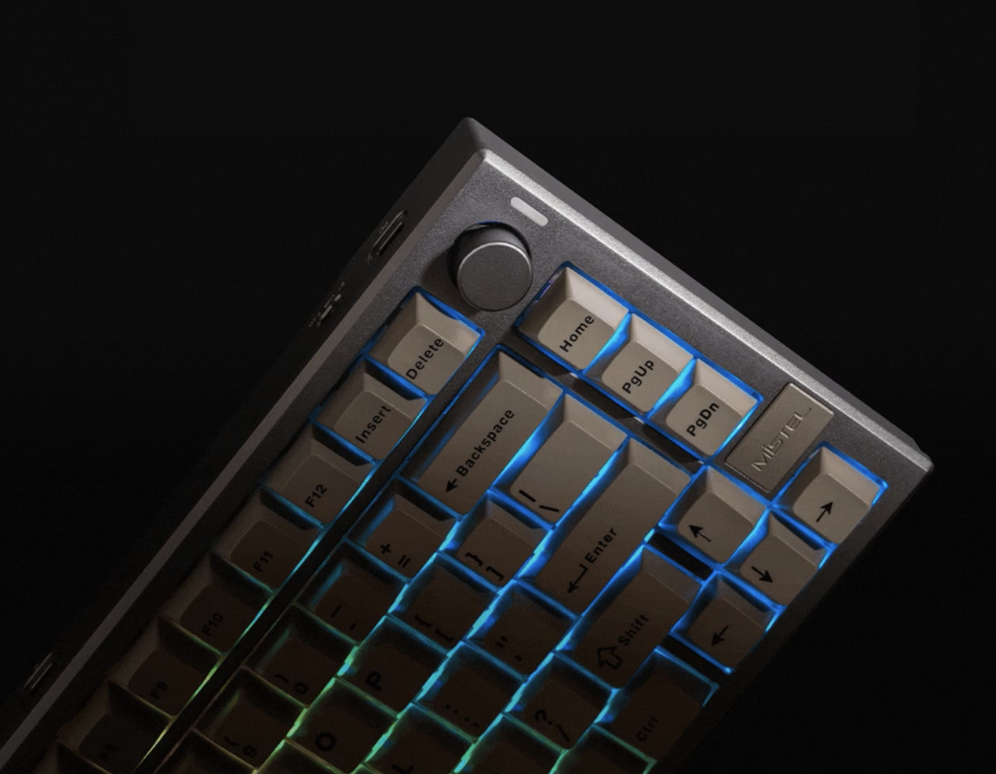 md770-pro-2.png